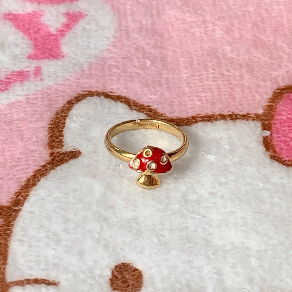 Vidakush Mushroom Midi Ring in Gold
